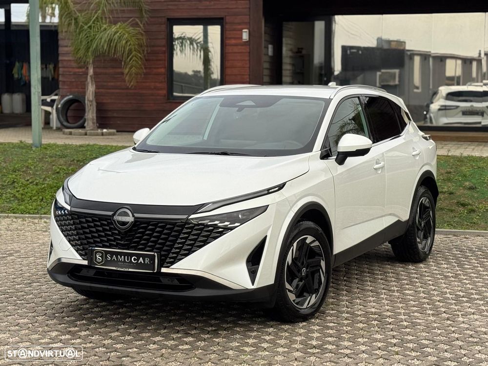 Nissan Qashqai 1.3 DIG-T N-Connecta - 1