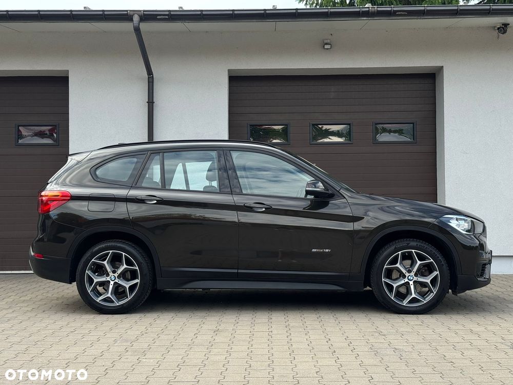 BMW X1 sDrive18i Sport Line - 5