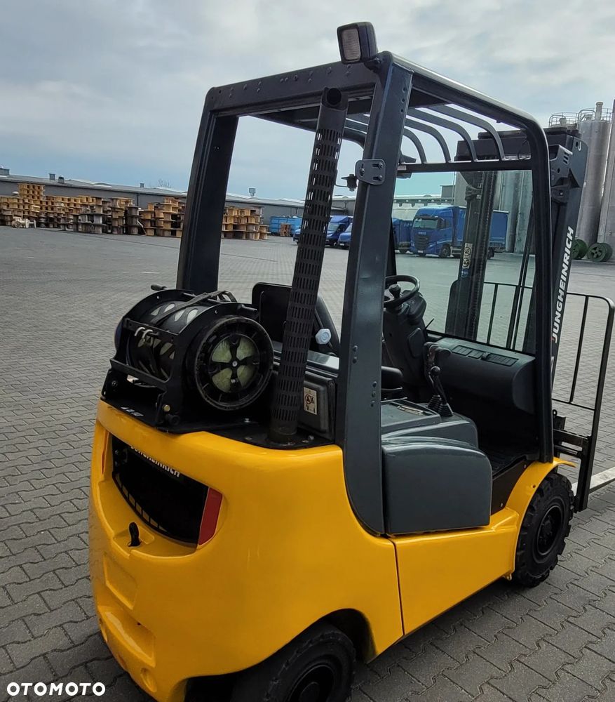 Jungheinrich TFG320 - 6