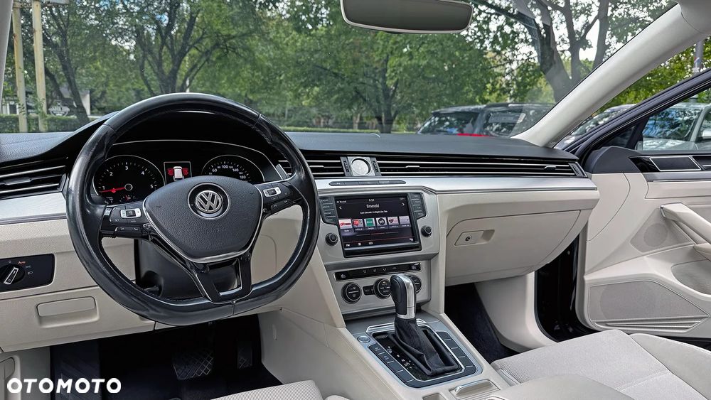 Volkswagen Passat 2.0 TDI BMT Highline DSG - 8
