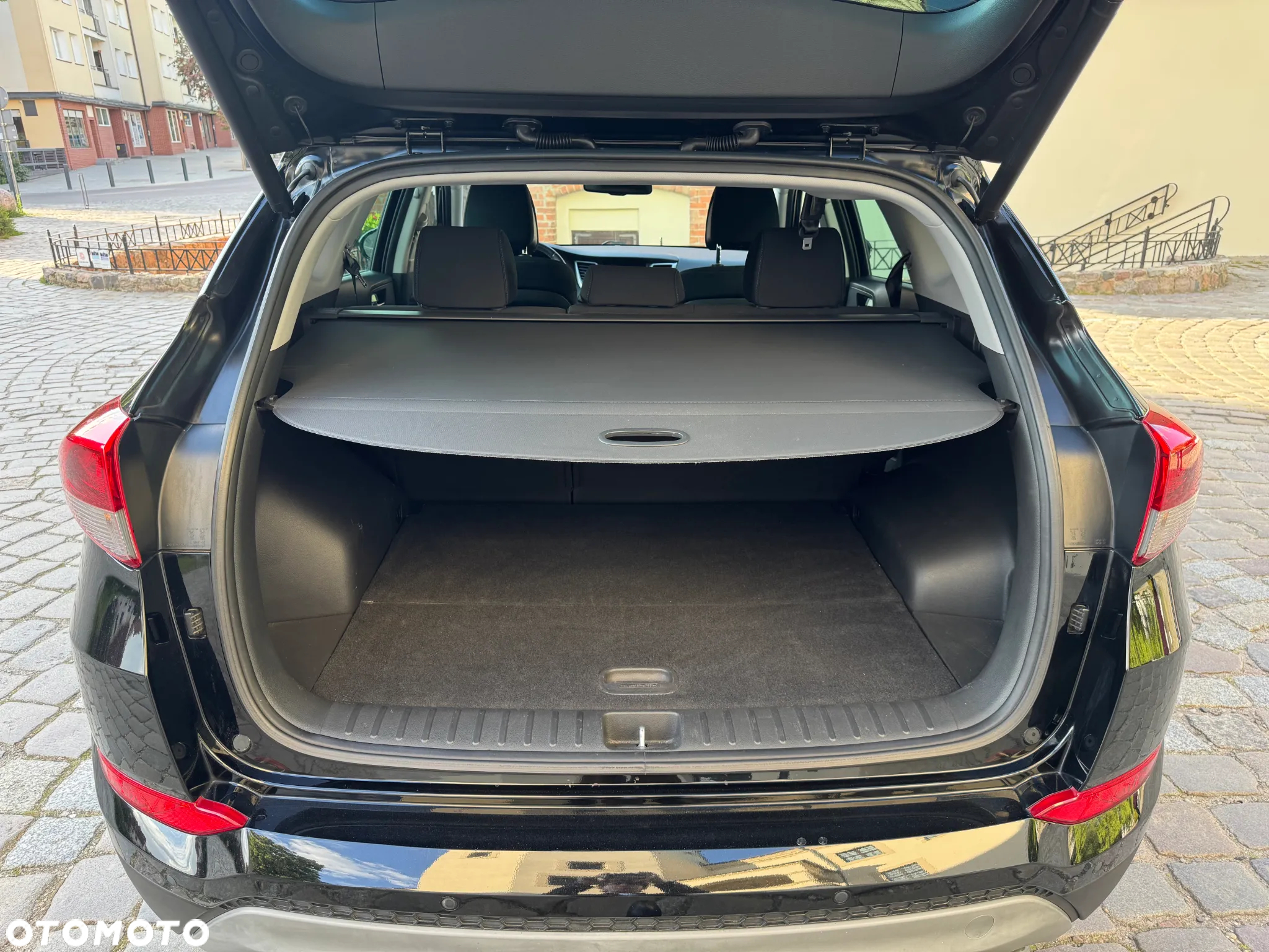 Hyundai Tucson 2.0 CRDI Premium 4WD - 16