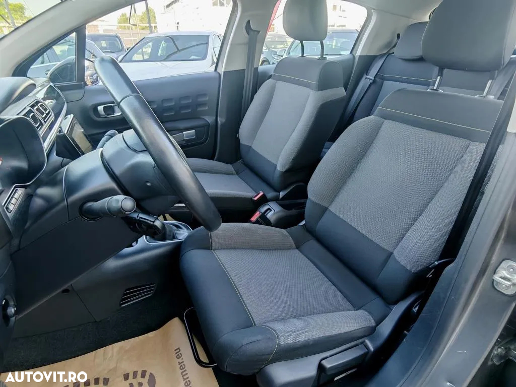 Citroën C3 1.2 PureTech S&S EAT6 Shine - 12