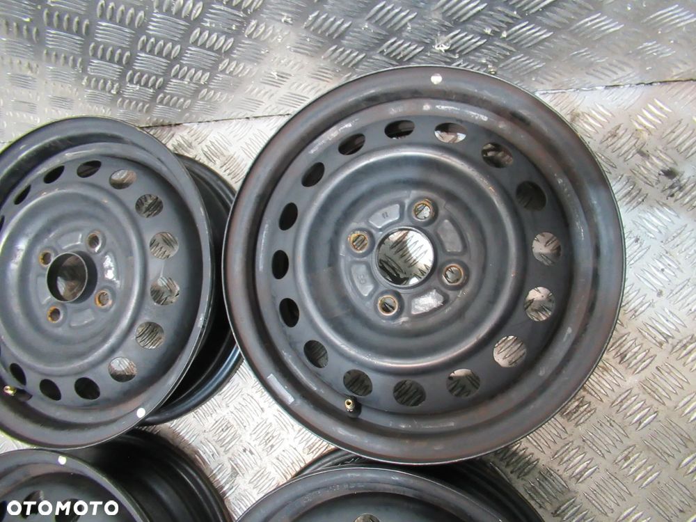 Felgi Hyundai I10 Getz Atos Kia Picanto Citroen C1 4,5Jx14 et40 4x100 - 2