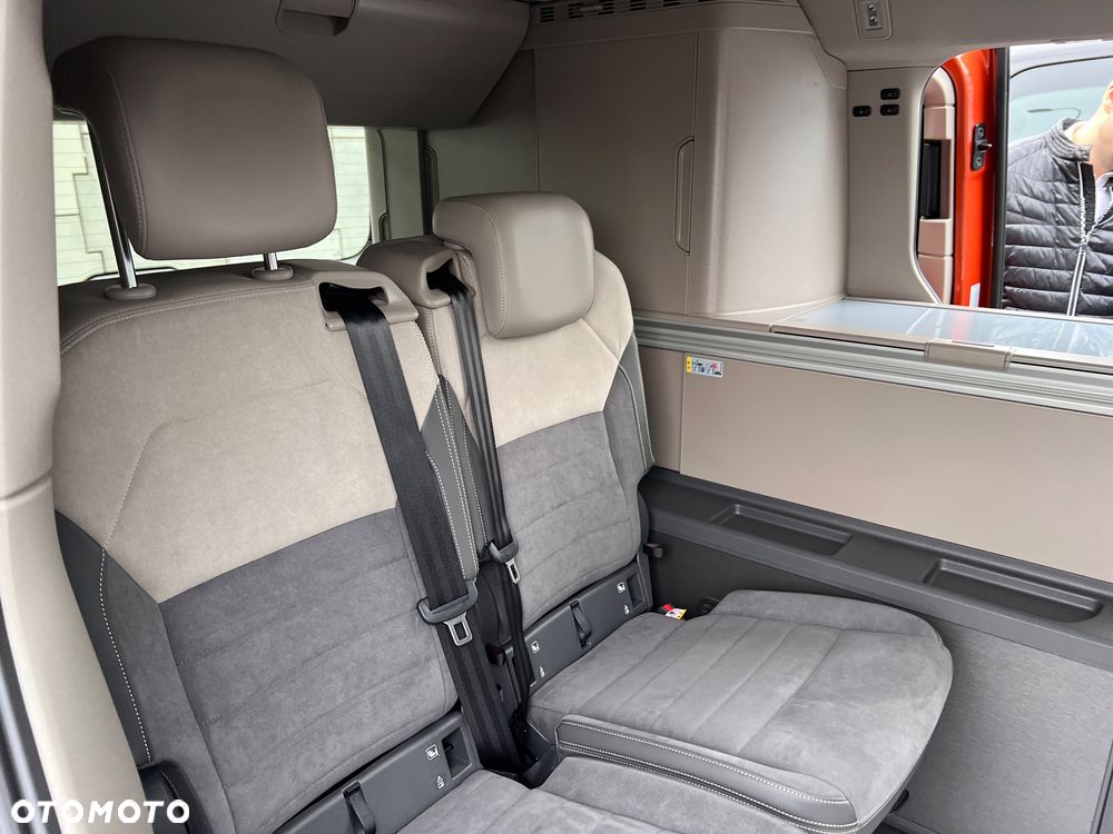 Volkswagen California - 13