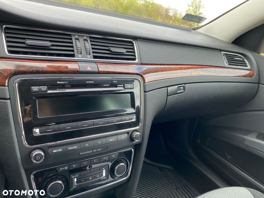 Skoda Superb 1.9 TDI Ambition - 10