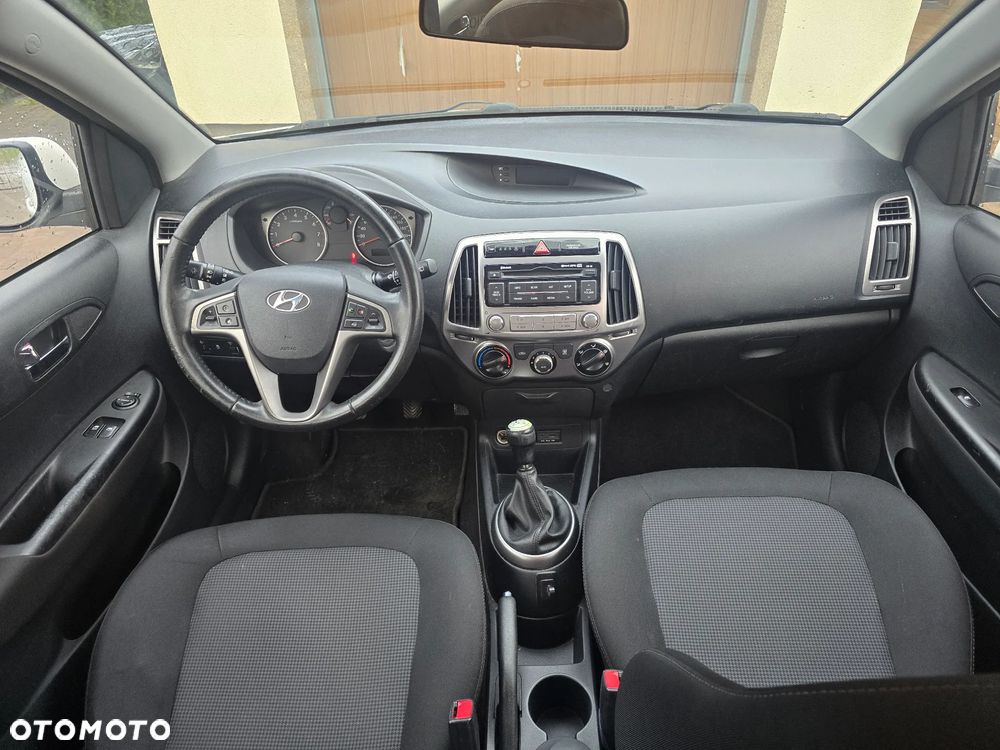 Hyundai i20 - 5
