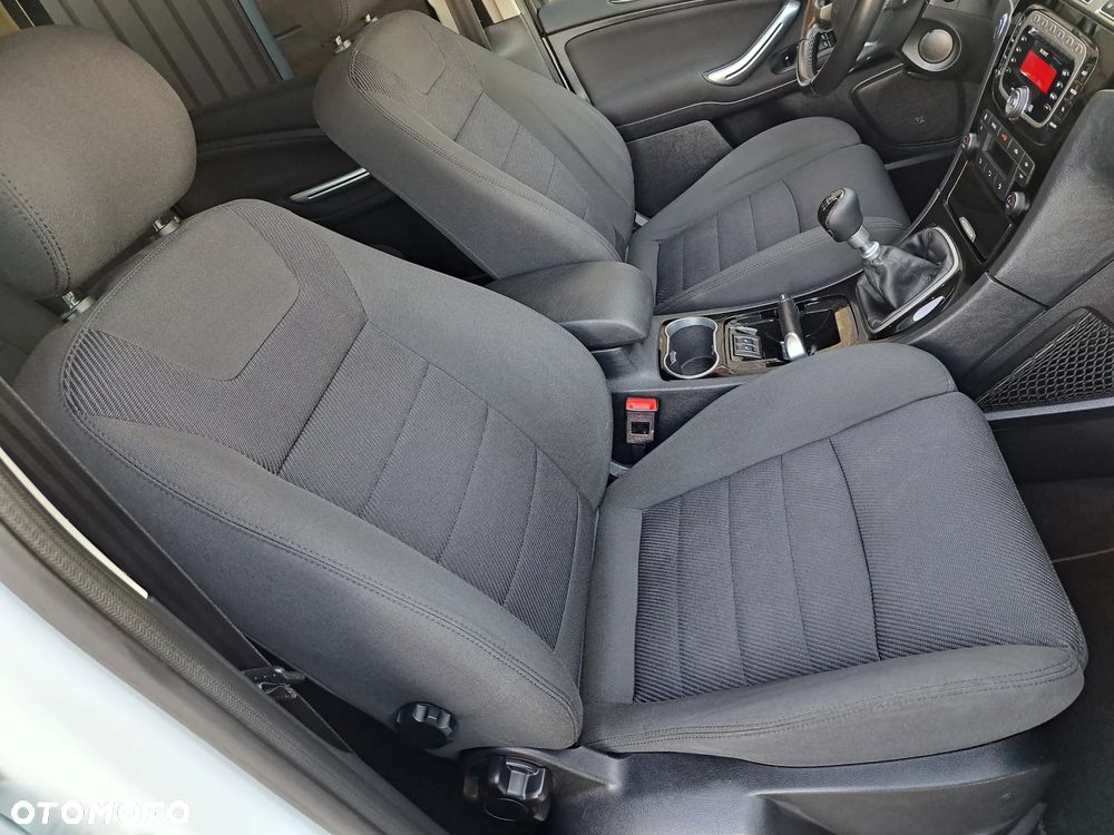 Ford Galaxy 2.0 TDCi Titanium - 28