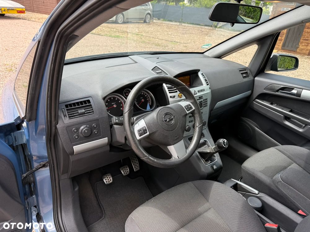 Opel Zafira 1.8 Easytronic Sport - 10