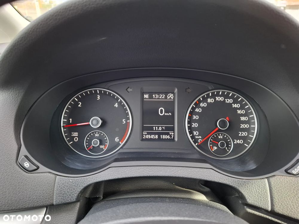 Volkswagen Sharan - 17