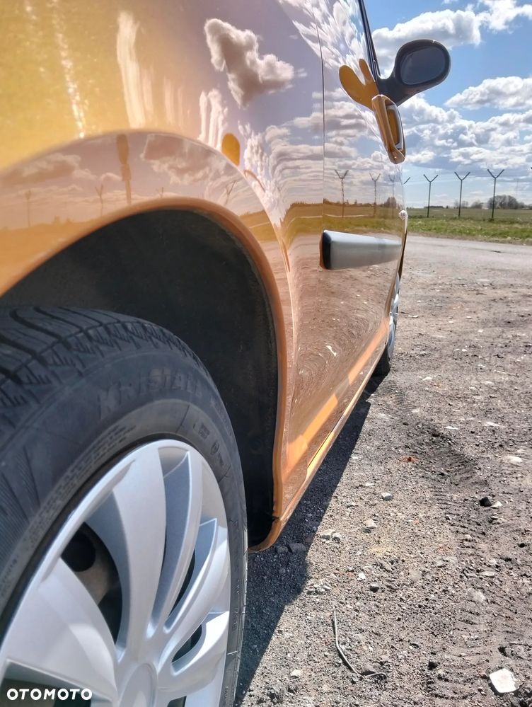 Peugeot 1007 1.4 Trendy - 10