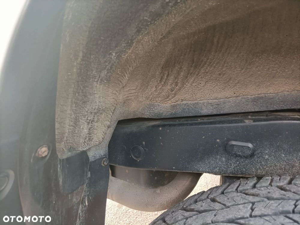 Toyota Land Cruiser 3.0 D-4D - 11