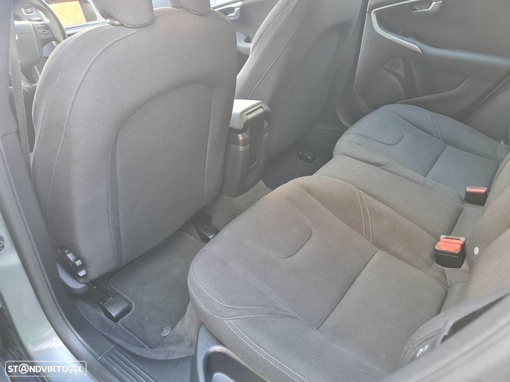 Volvo V40 2.0 D2 Kinetic Eco - 11