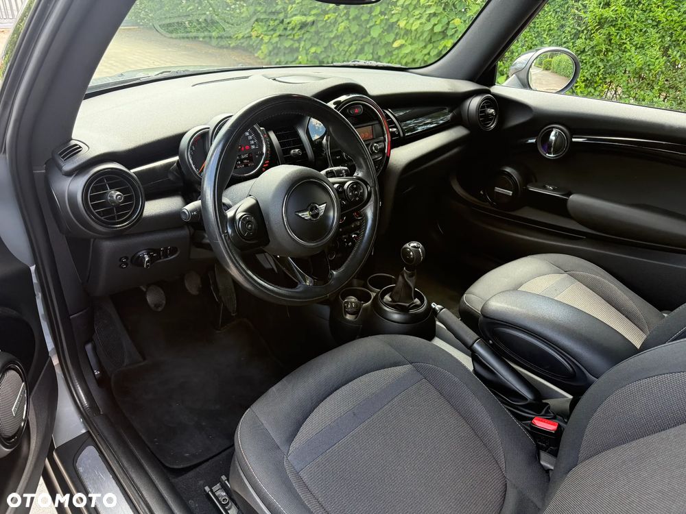 MINI ONE Standard - 19
