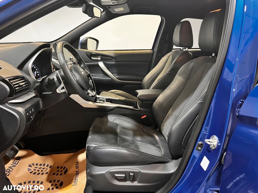 Mitsubishi Eclipse-Cross - 5