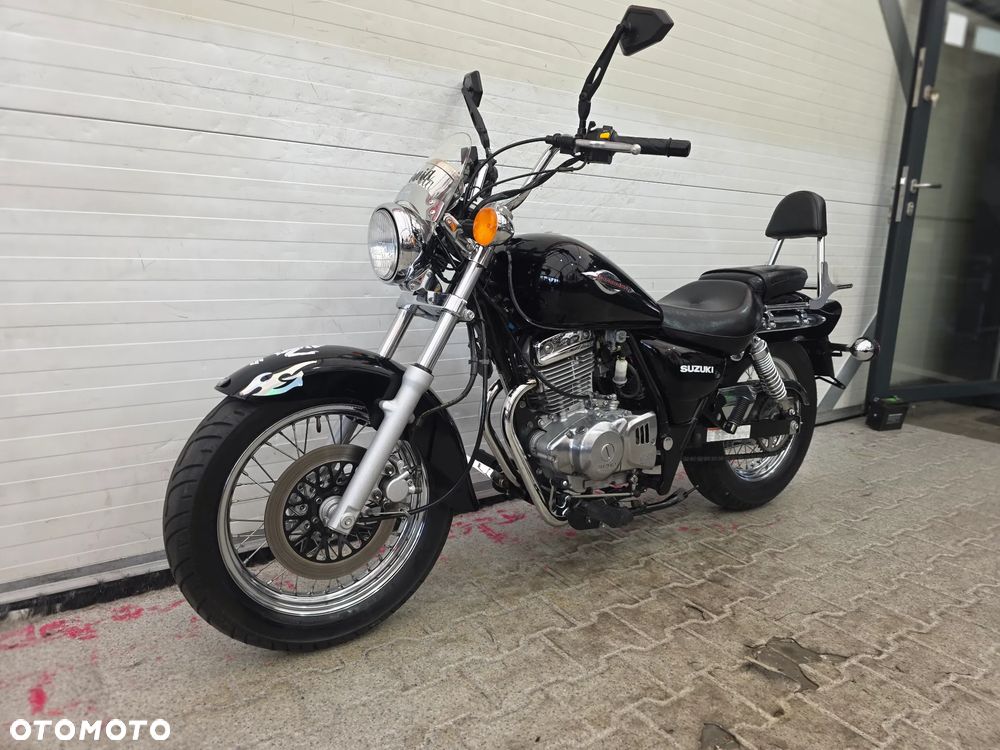 Suzuki Marauder - 1