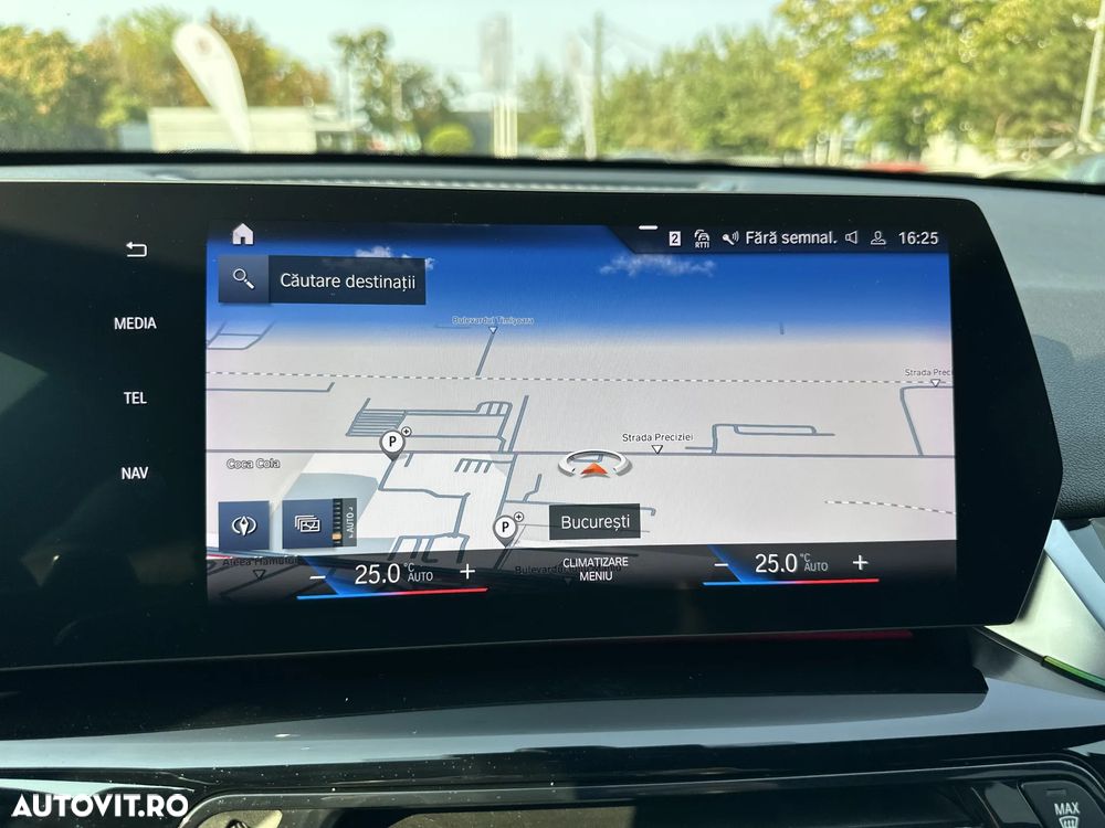 BMW X1 sDrive18d AT - 24