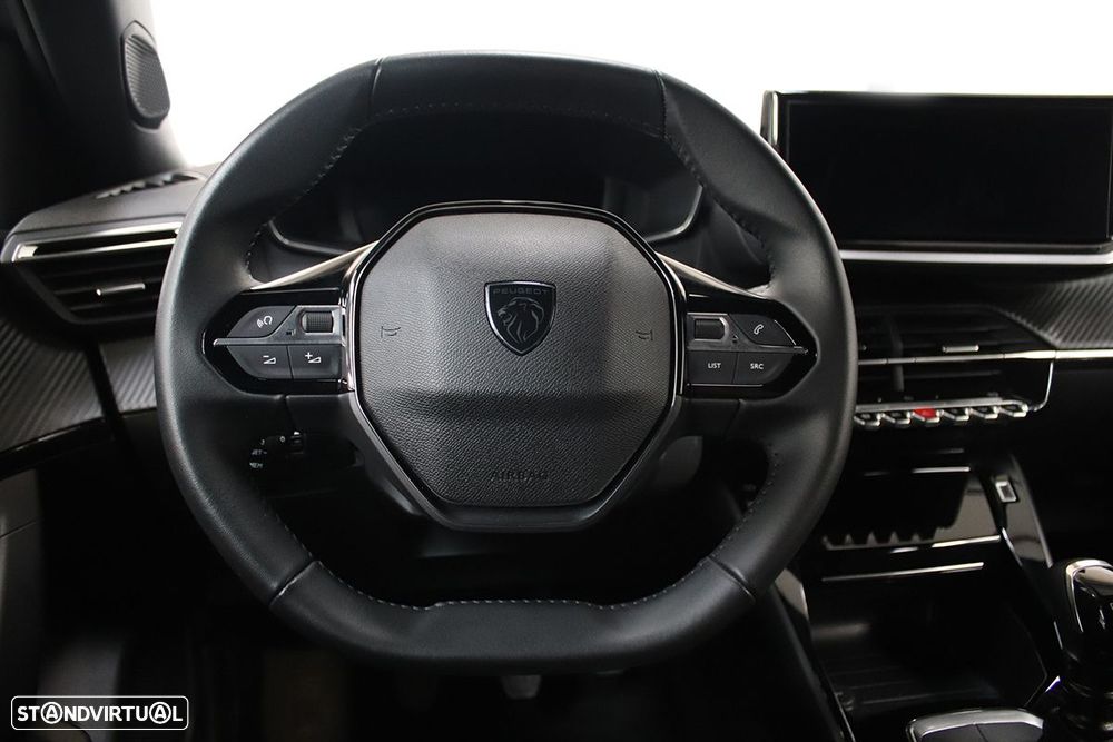 Peugeot 2008 1.2 PureTech Allure - 16