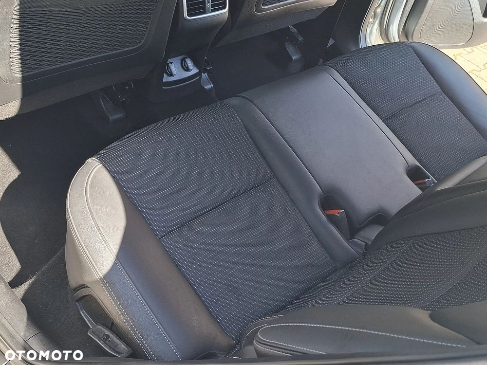 Kia Sportage - 33
