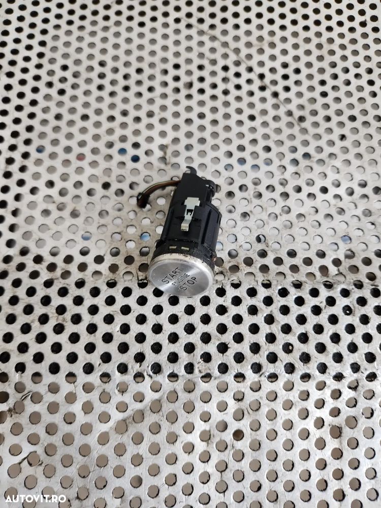 Buton Start Stop Audi A8 4H D4 An 2010-2011-2012-2013-2014-2015-2016-2017 Dezmembrez Audi A8 3.0 Tdi Motor CLA Cutie NNY An 2010-2011-2012-2013-2014-2015-2016-2017 - Dezmembrari Arad - 3