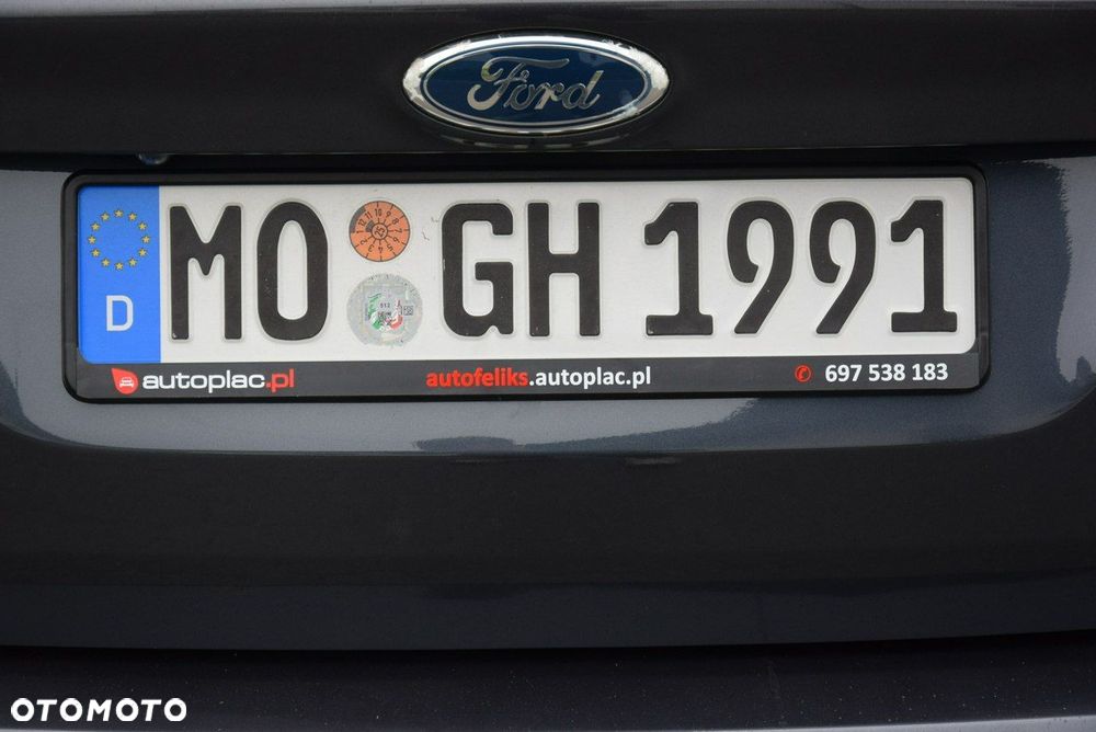 Ford Kuga - 13