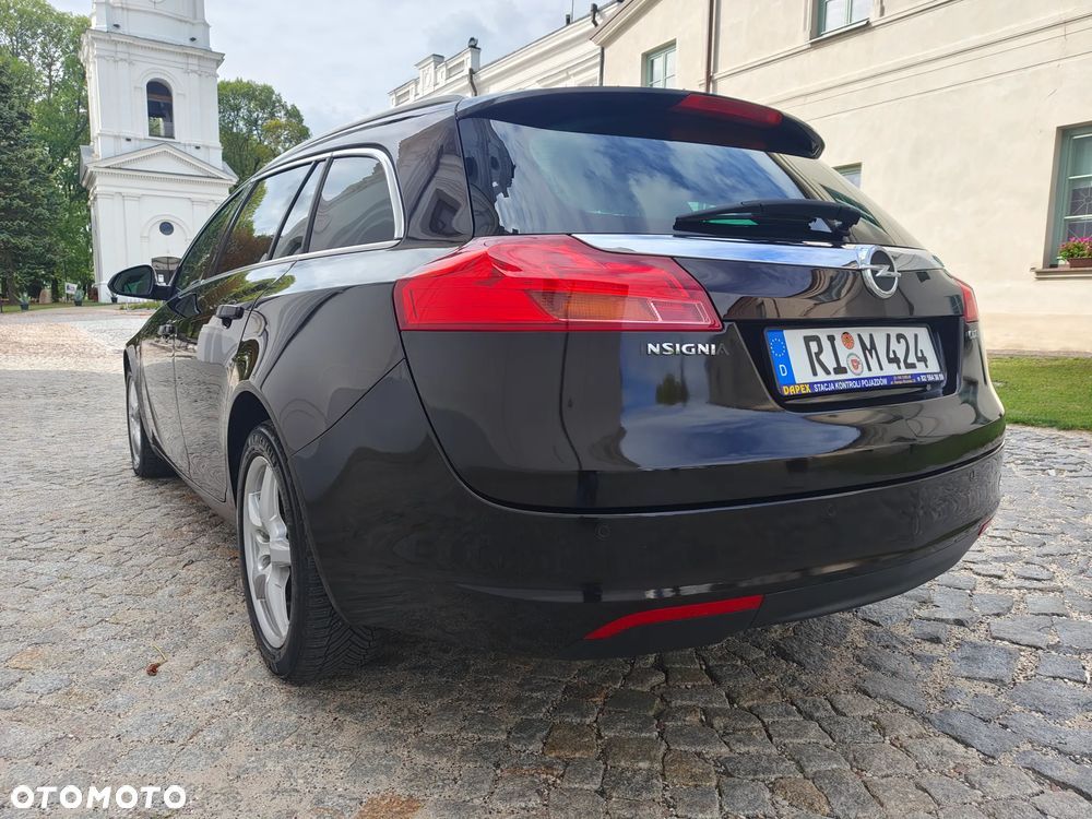 Opel Insignia 2.0 CDTI Cosmo - 11