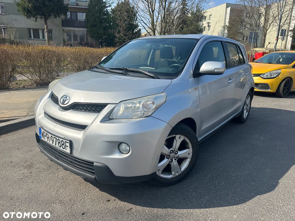 Toyota Urban Cruiser 1.33 Sol - 2