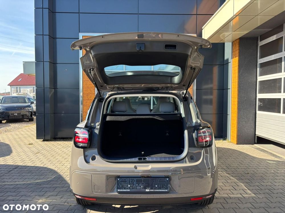 Leapmotor B03X - 7