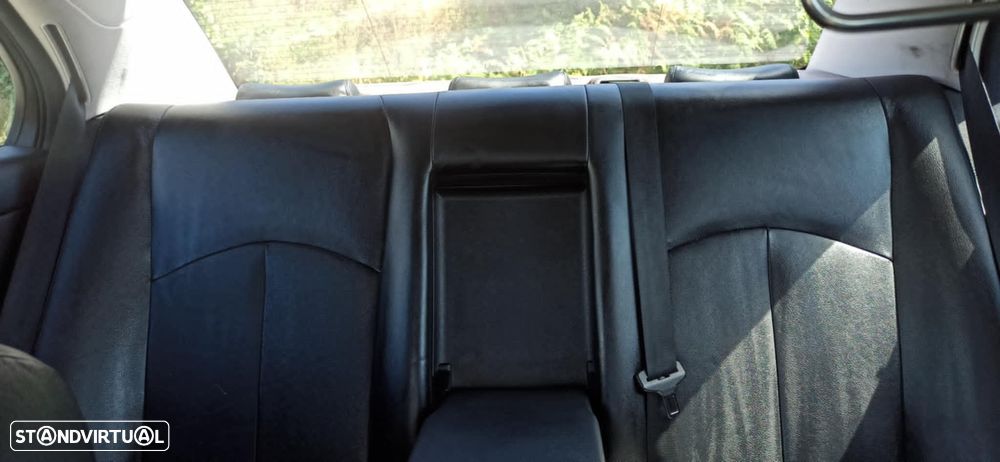Mercedes-Benz E 220 CDI Executive II Aut. - 2