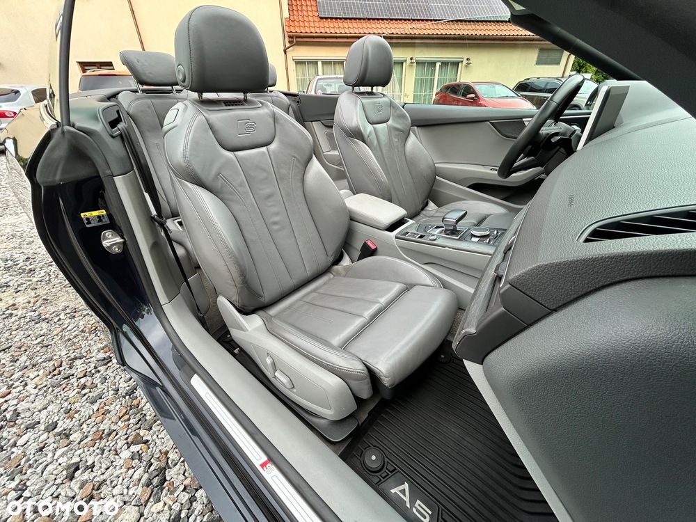 Audi A5 Cabrio - 29
