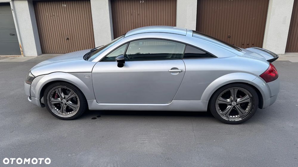 Audi TT Coupé 1.8T - 8