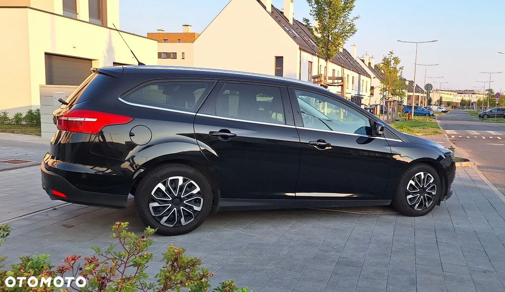Ford Focus 2.0 TDCi Titanium ASS PowerShift - 7