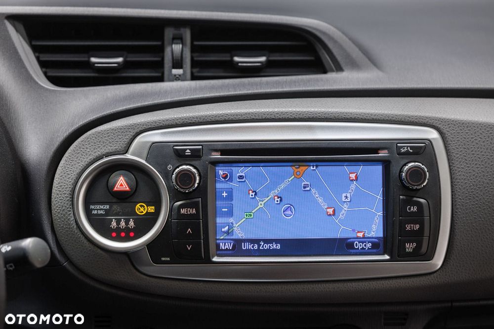 Toyota Yaris - 24