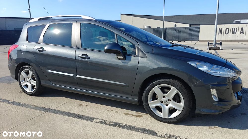 Peugeot 308 - 5
