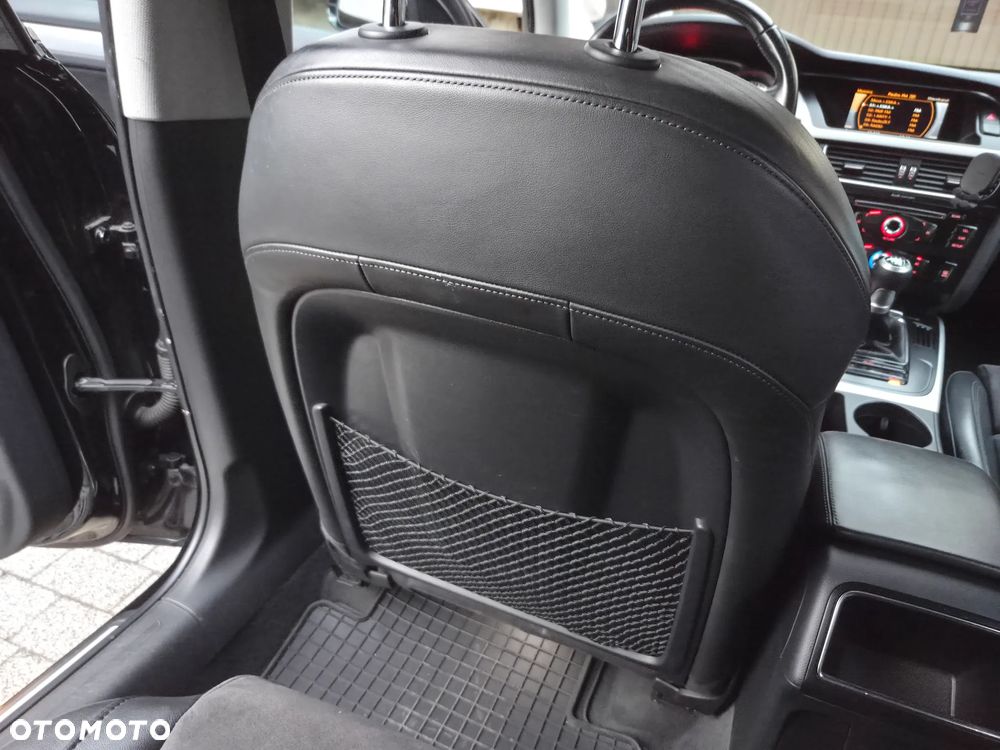 Audi A4 Avant 2.0 TDI DPF quattro S line Sportpaket - 22