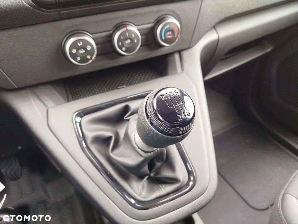 Nissan Townstar - 15