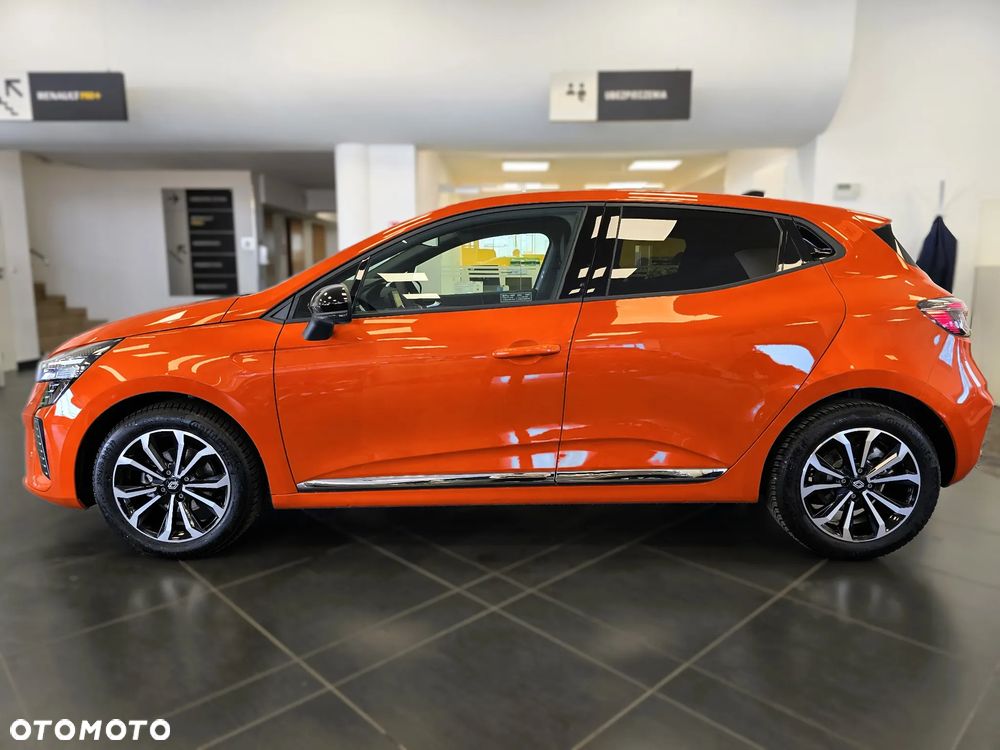 Renault Clio - 11