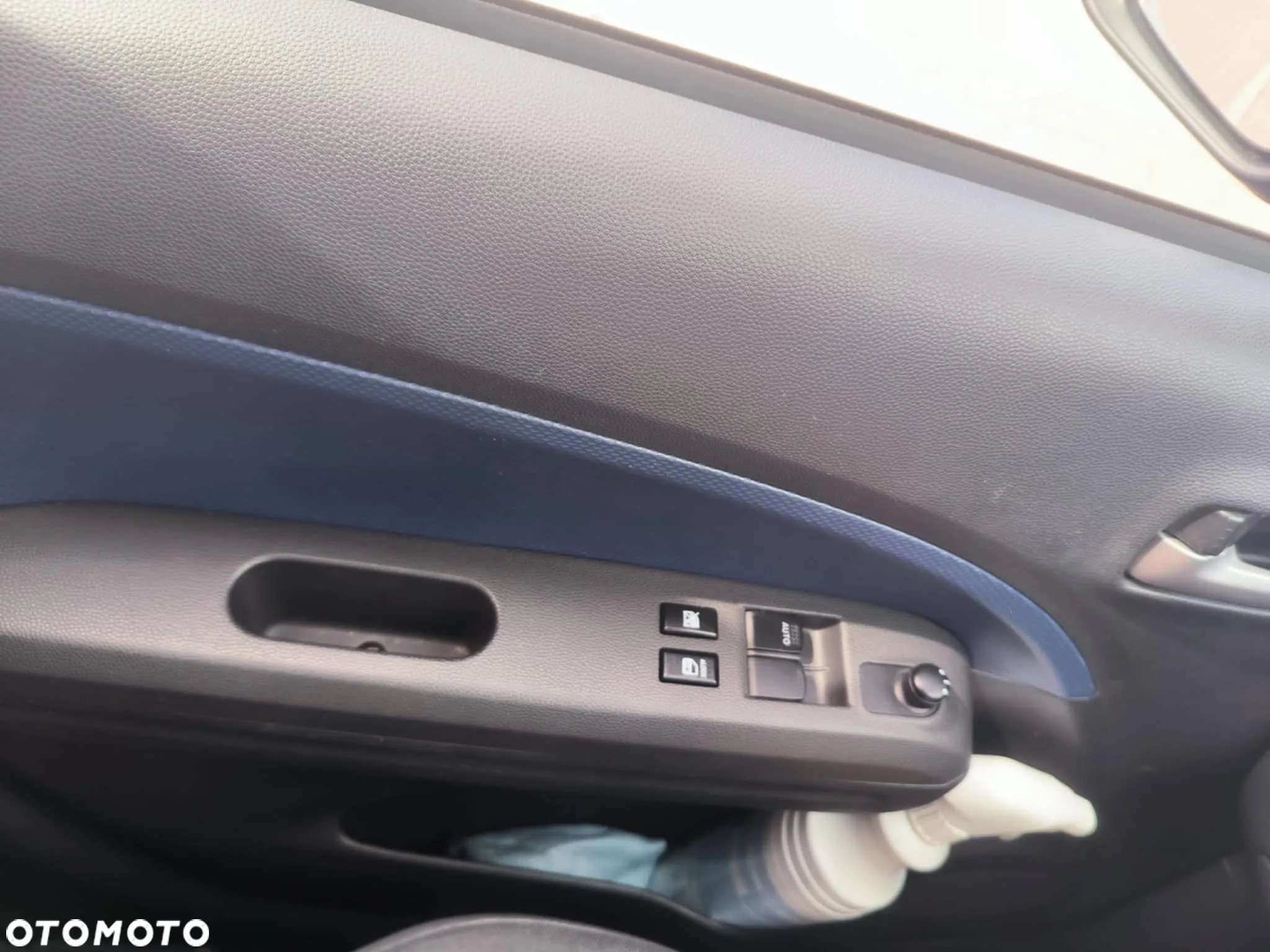 Opel Agila - 8