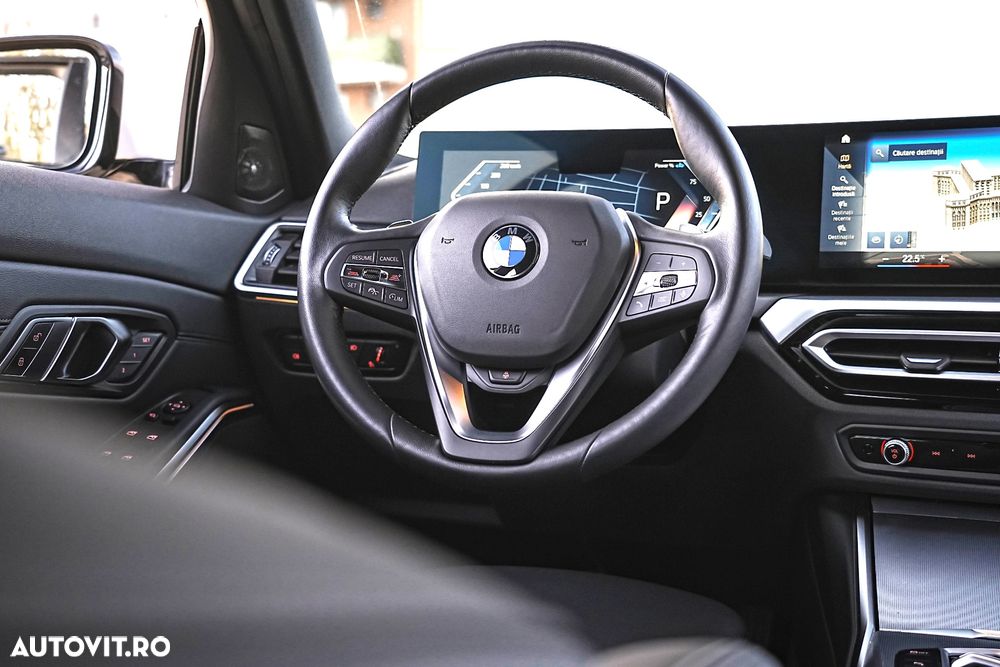 BMW Seria 3 320d Touring xDrive Aut. - 31