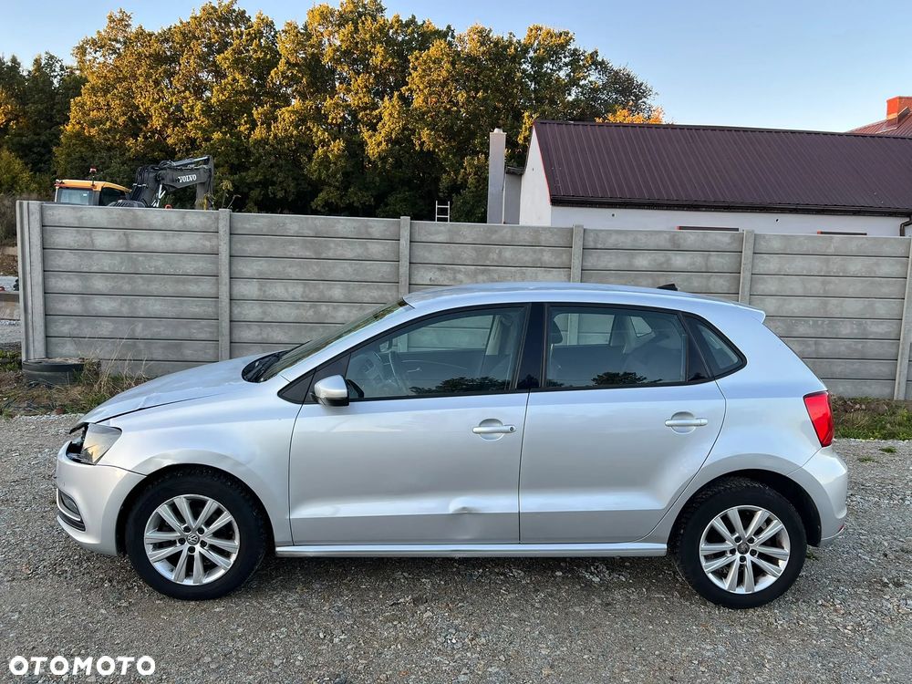 Volkswagen Polo 1.4 TDI (Blue Motion Technology) Highline - 28