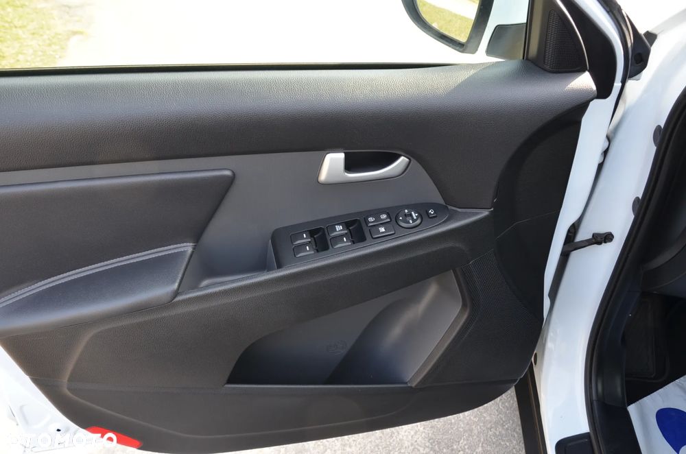 Kia Sportage 1.6 GDI Business Line 2WD - 19