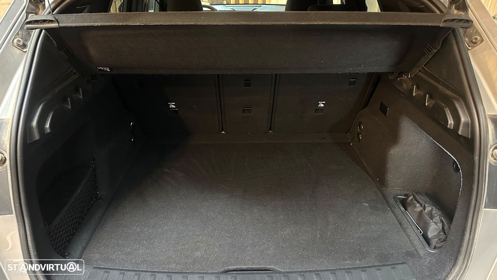 BMW iX1 eDrive20 Pack Desportivo M - 20