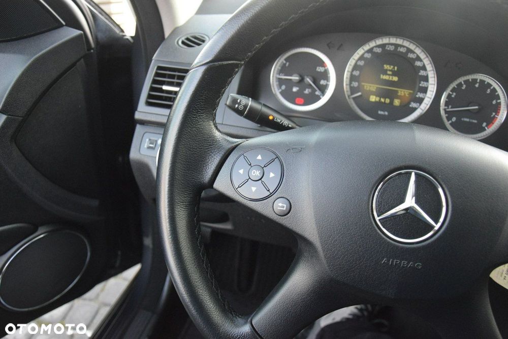 Mercedes-Benz Klasa C - 31