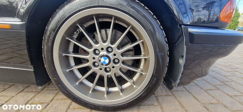 BMW Seria 7 740i - 14