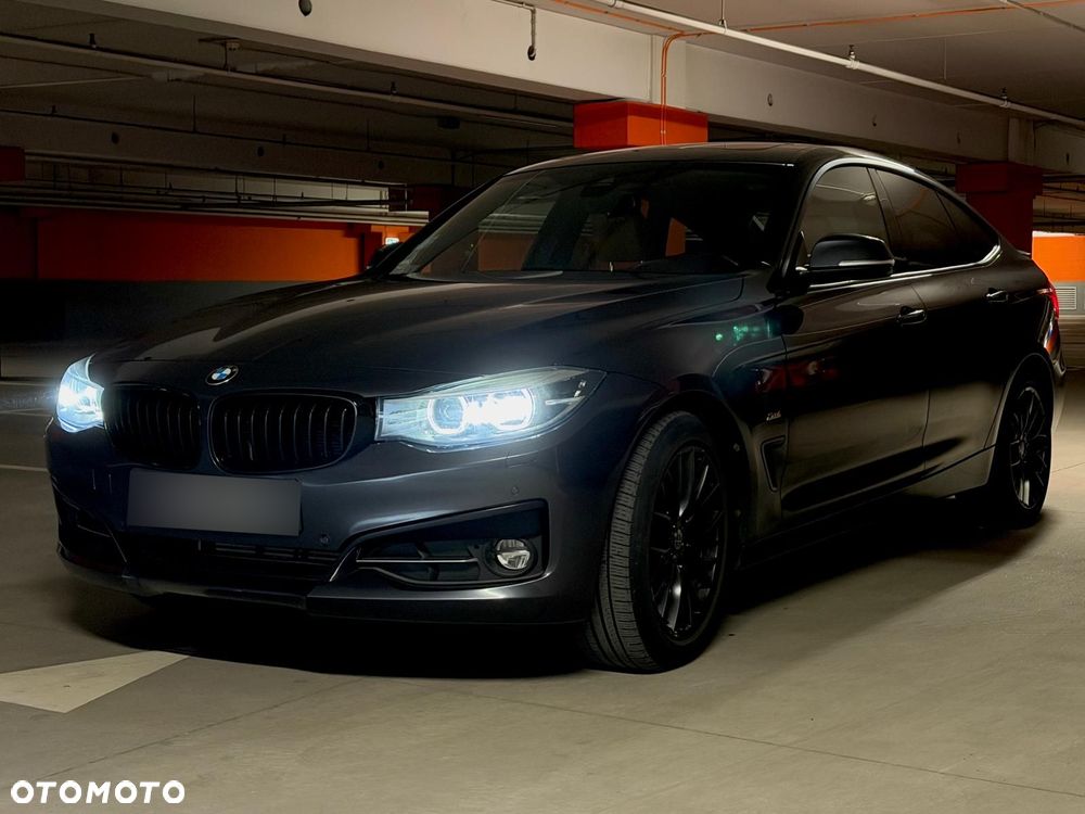 BMW Seria 3 320d xDrive Sport Line - 3