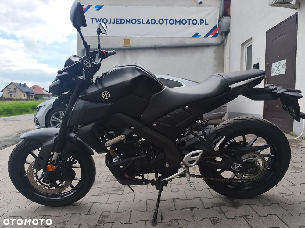 Yamaha MT - 2