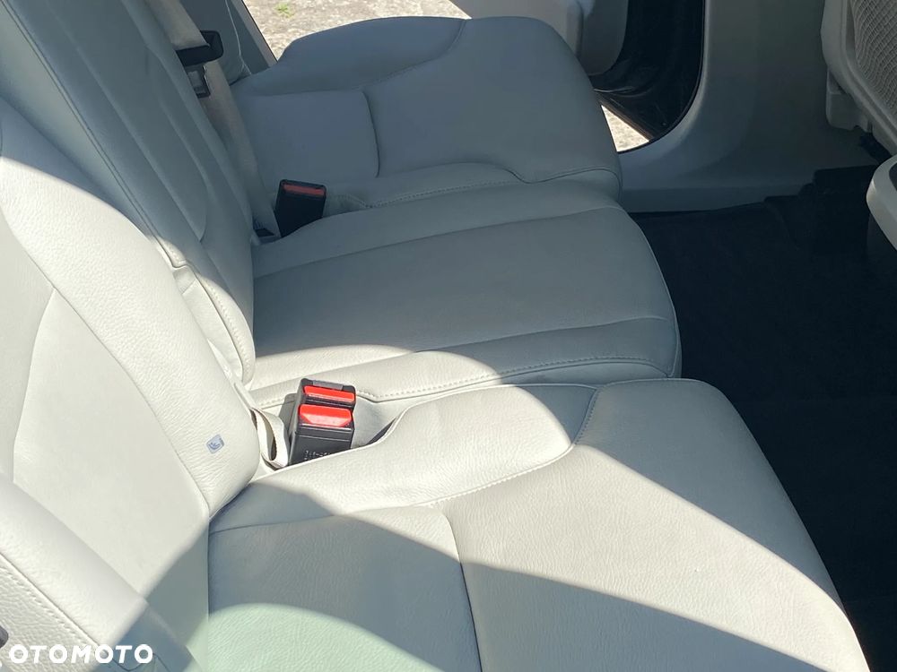 Volvo XC 90 B5 D AWD Inscription - 7