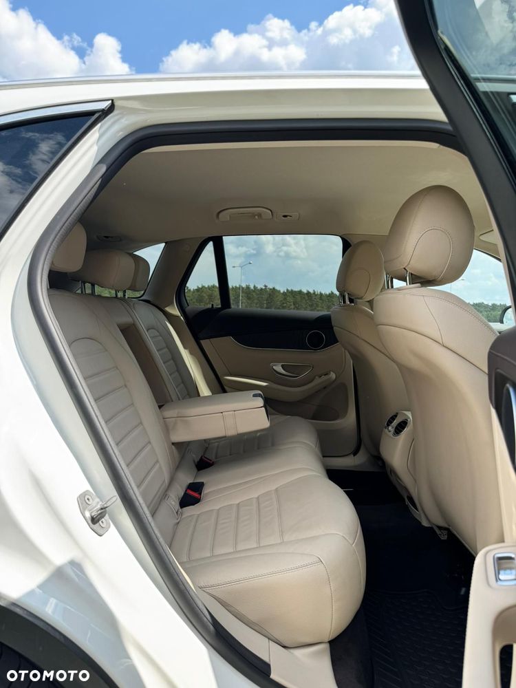 Mercedes-Benz GLC 250 4-Matic - 1