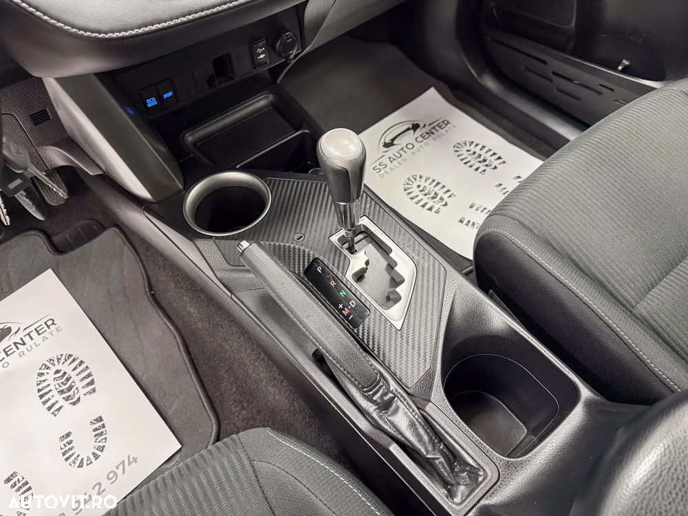 Toyota RAV4 2.2 D-4D 4x4 Automatik Life - 26