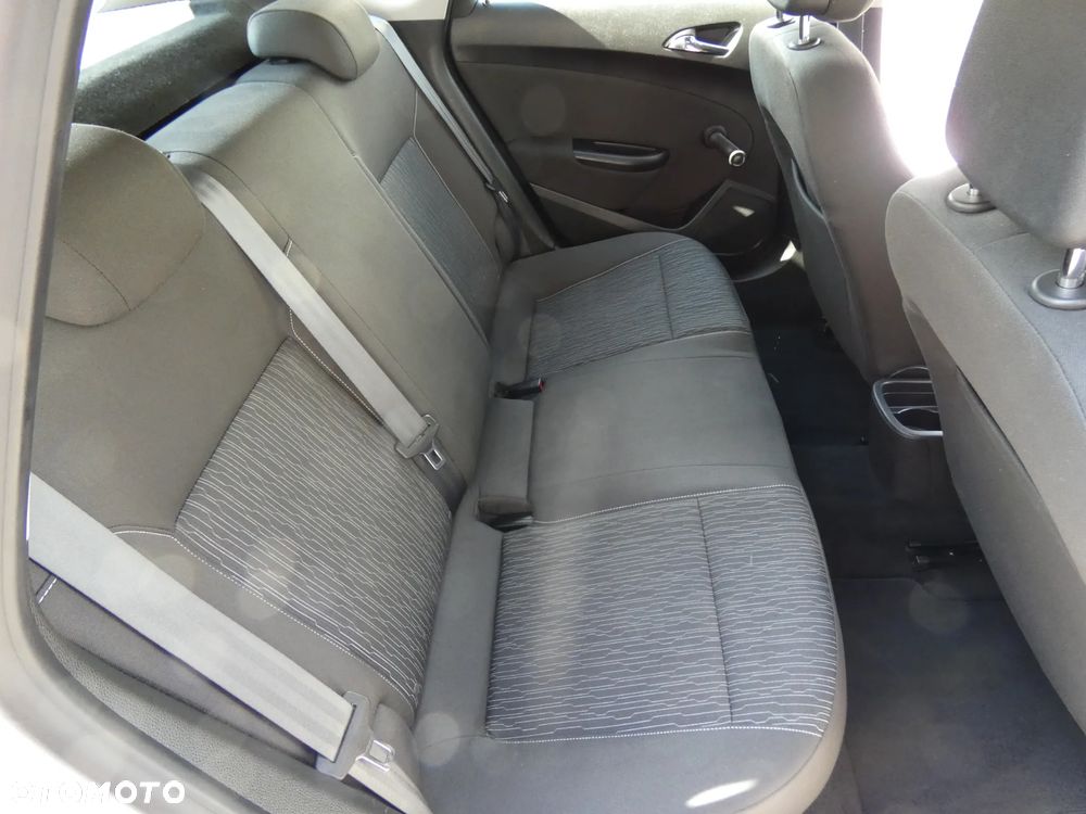 Opel Astra 1.6 Active EU6 - 24