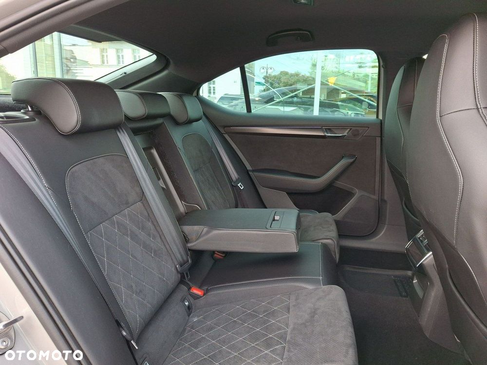 Skoda Superb 2.0 TSI Sportline DSG - 16
